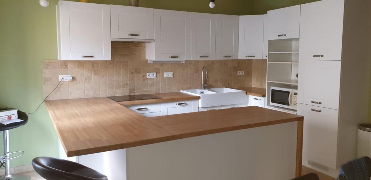 Appt 75M2 Terrasse 12M2 Apartment Tourbes Luaran gambar